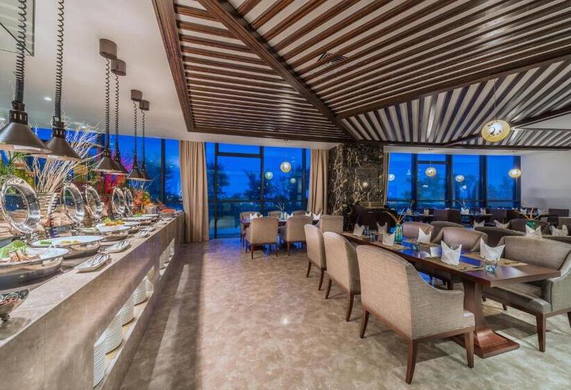 渡假胜地  Grand Mercure Qingdao Airlines