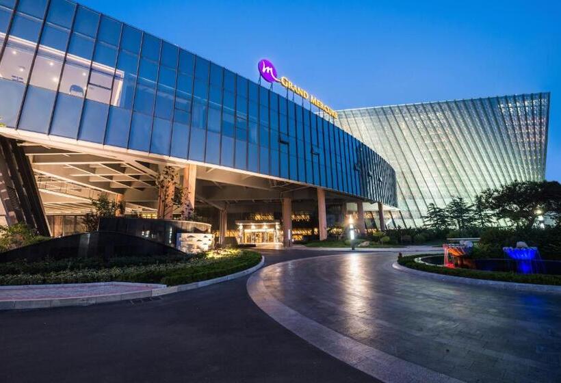 渡假胜地  Grand Mercure Qingdao Airlines