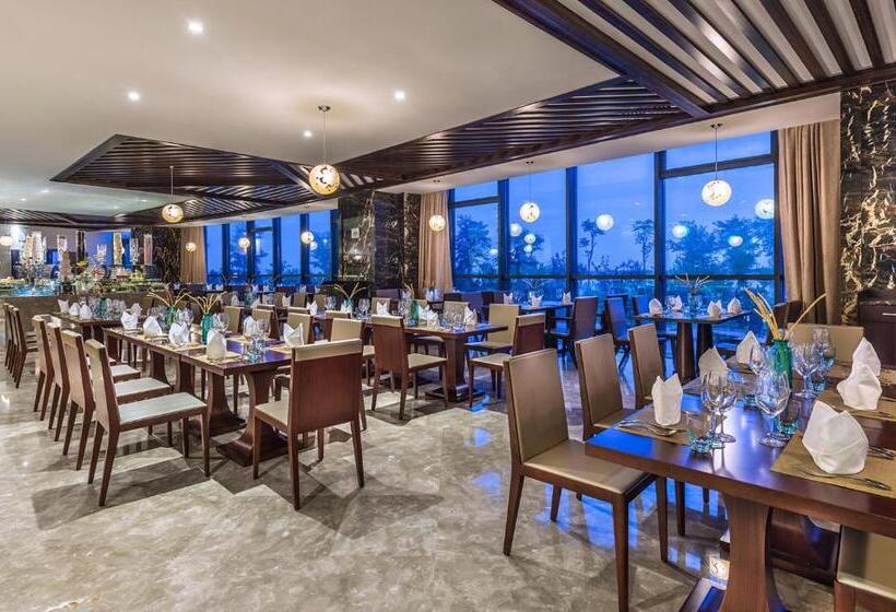 渡假胜地  Grand Mercure Qingdao Airlines