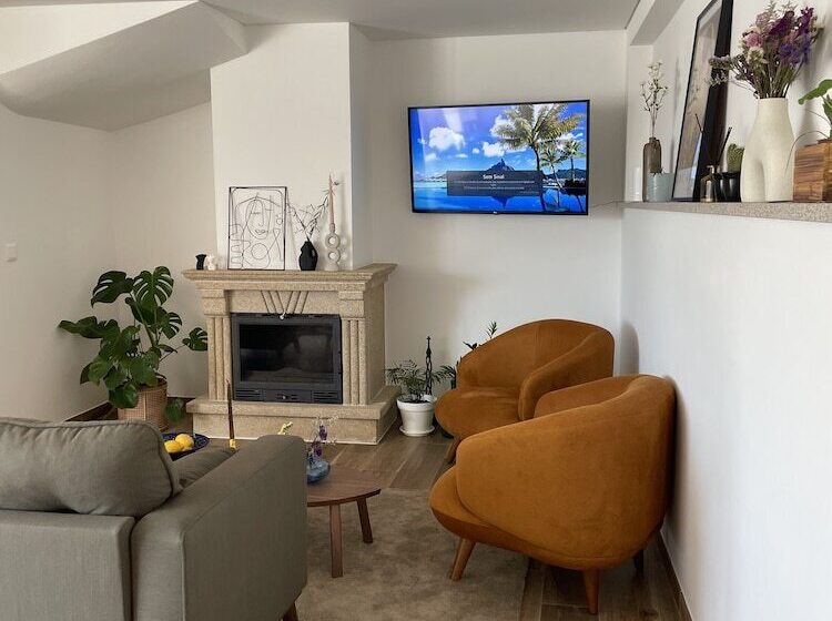 ユースホステル Jasmine