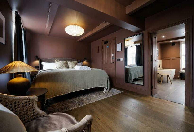 فندق صغير The Silk Rooms, At The Freemasons Inn