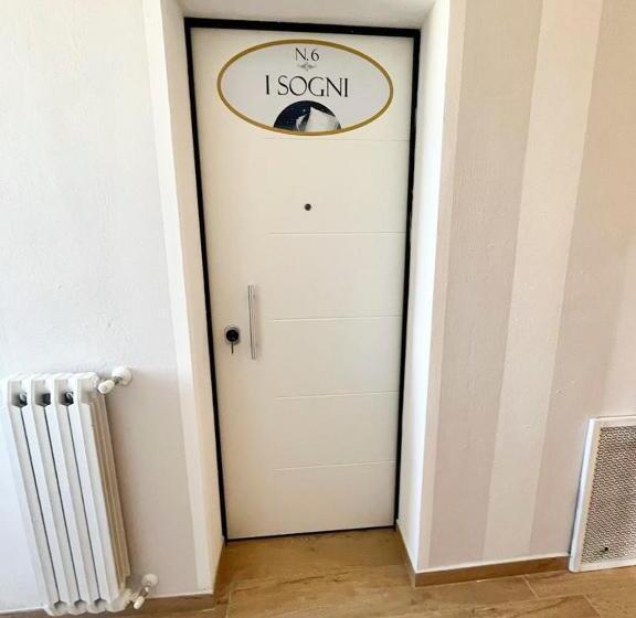 ベッドアンドブレックファースト Le Grotte Delle Meraviglie