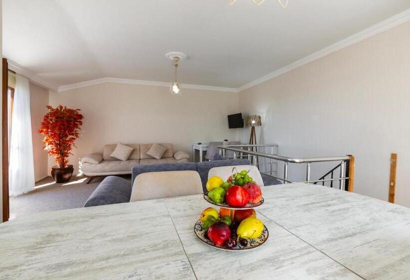 Bikka&asell Suite
