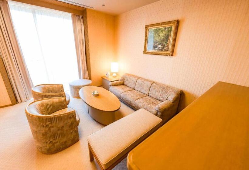 Chateraise Hotel Nirasaki No Mori