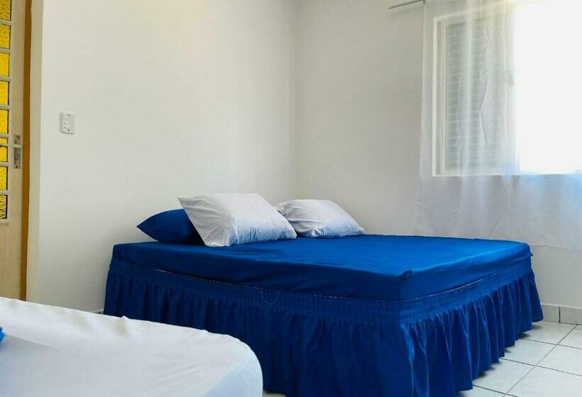 Hostel Litoral