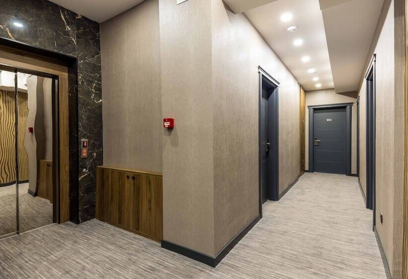 فندق Baymari Suites City Life