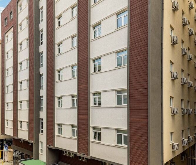 فندق Baymari Suites City Life