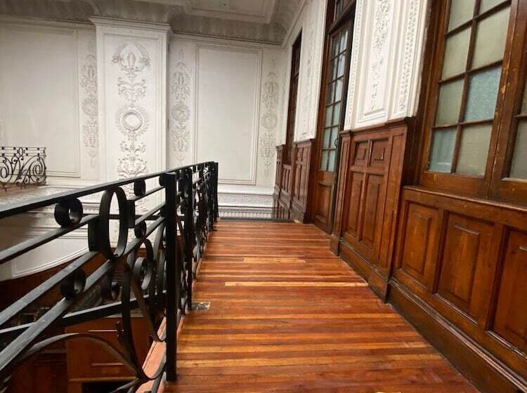 هتل Casa Marina Huérfanos