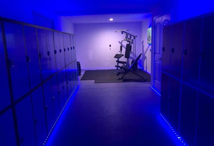 カプセルホテル La Podlife