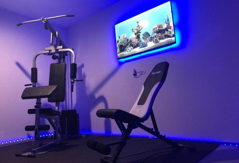 カプセルホテル La Podlife