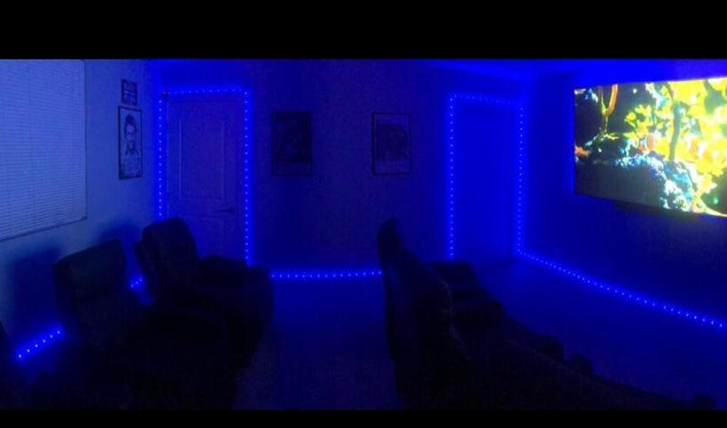 カプセルホテル La Podlife