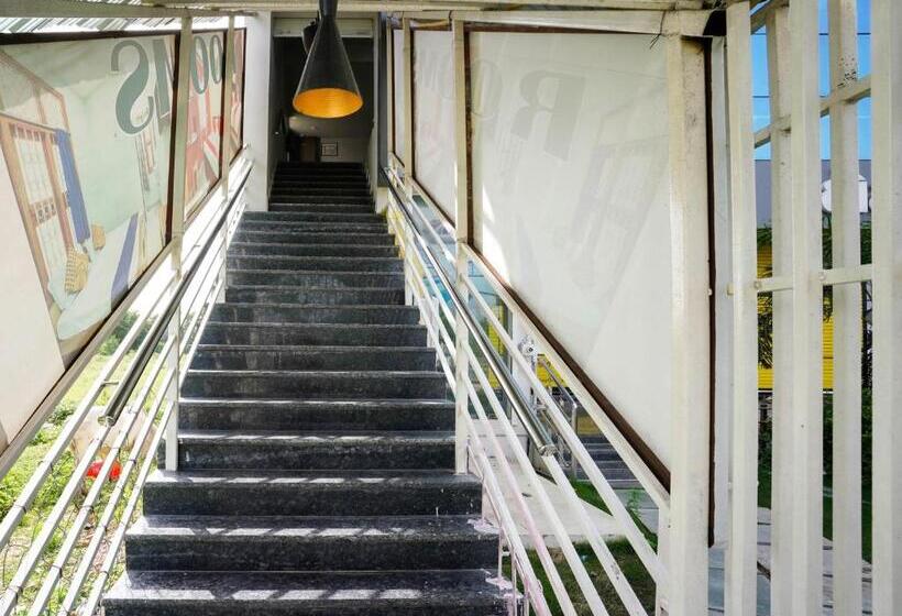 בית מלון כפרי Flagship  Parishram Inn