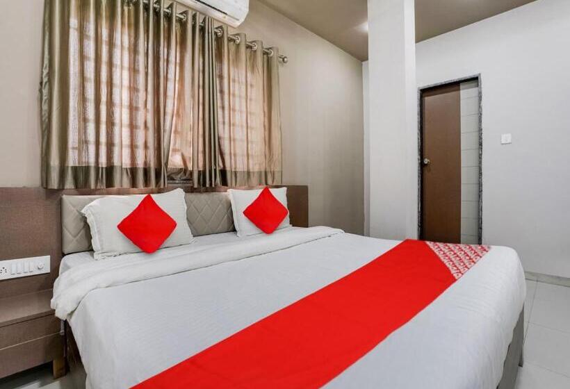 בית מלון כפרי Flagship  Parishram Inn