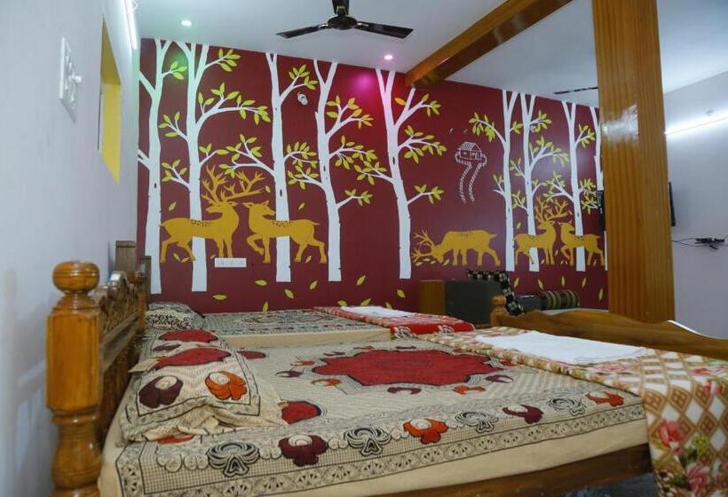 בית מלון כפרי Happy Mates