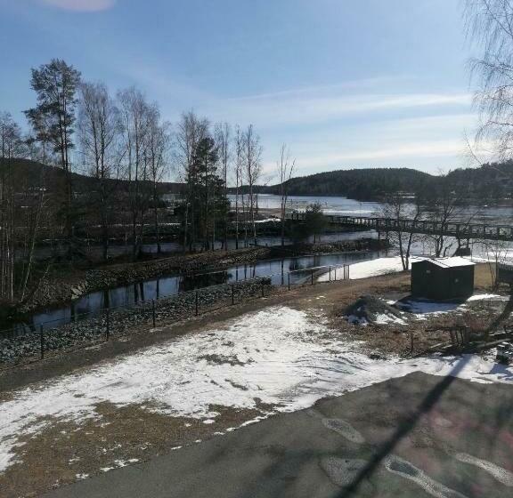 בית מלון כפרי L Hemgården