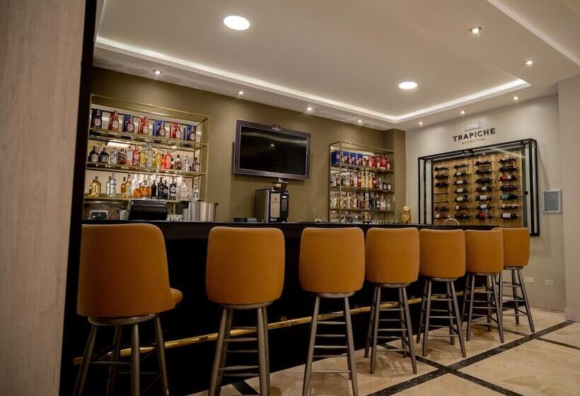 בית מלון כפרי La Quinta By Wyndham Quito