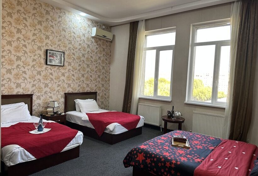 هتل Javakhishvili