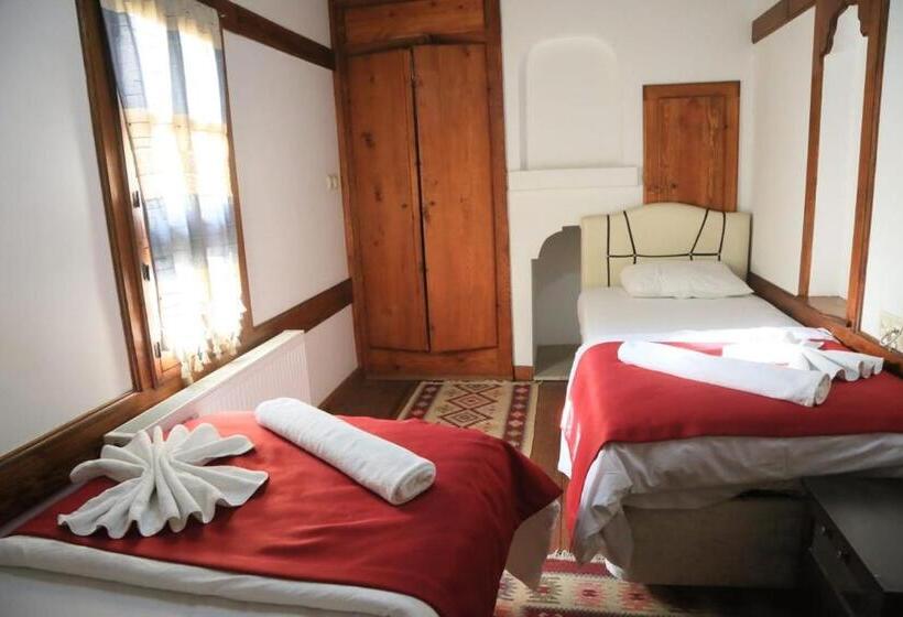 فندق Mehmet Efendi̇