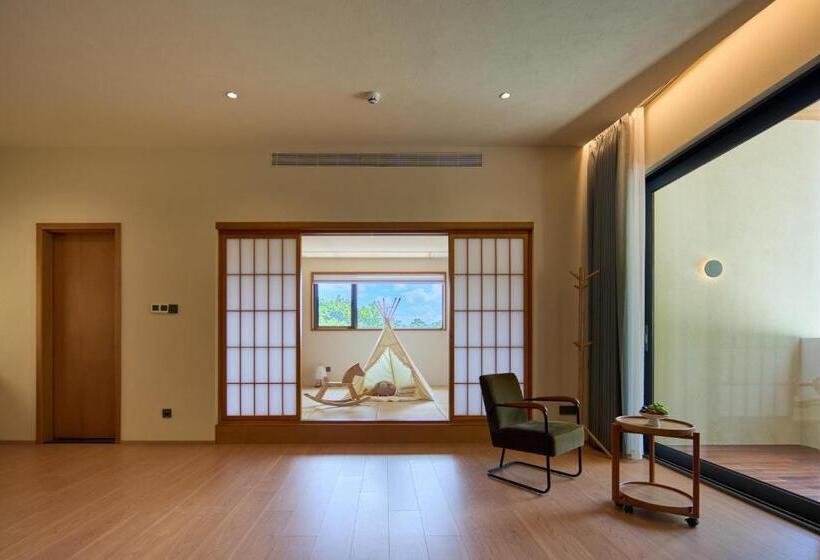 ホテル Mountain And Autumn Homestay