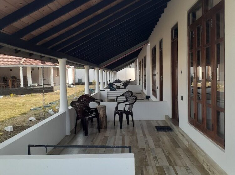 فندق Namaste Nilaveli