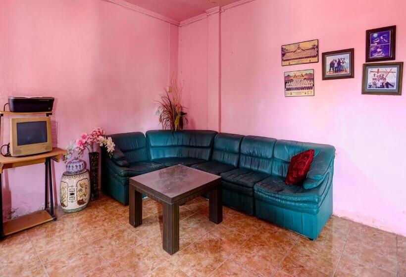 فندق Oyo 92334 Abi Manyu Syariah