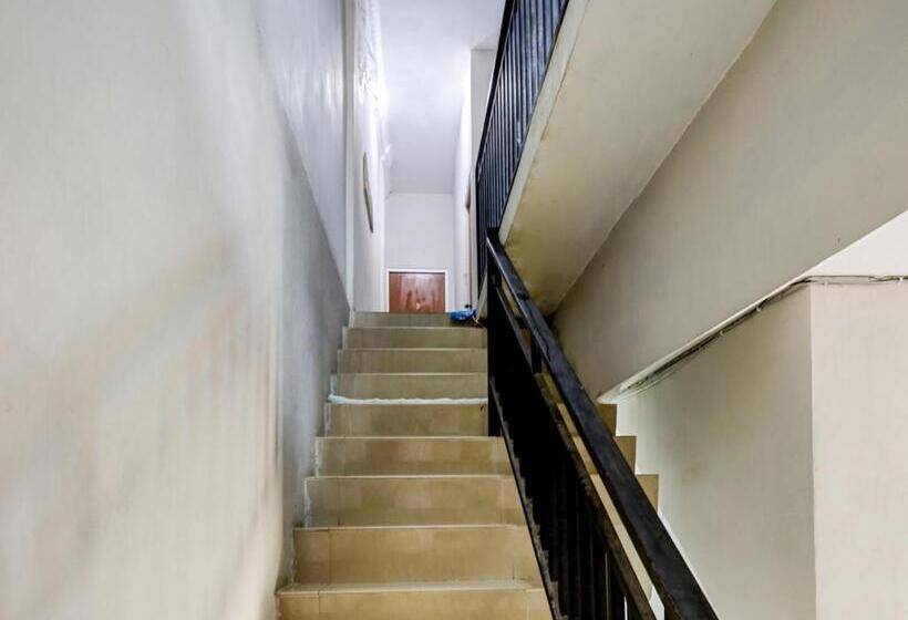 فندق Oyo 92334 Abi Manyu Syariah