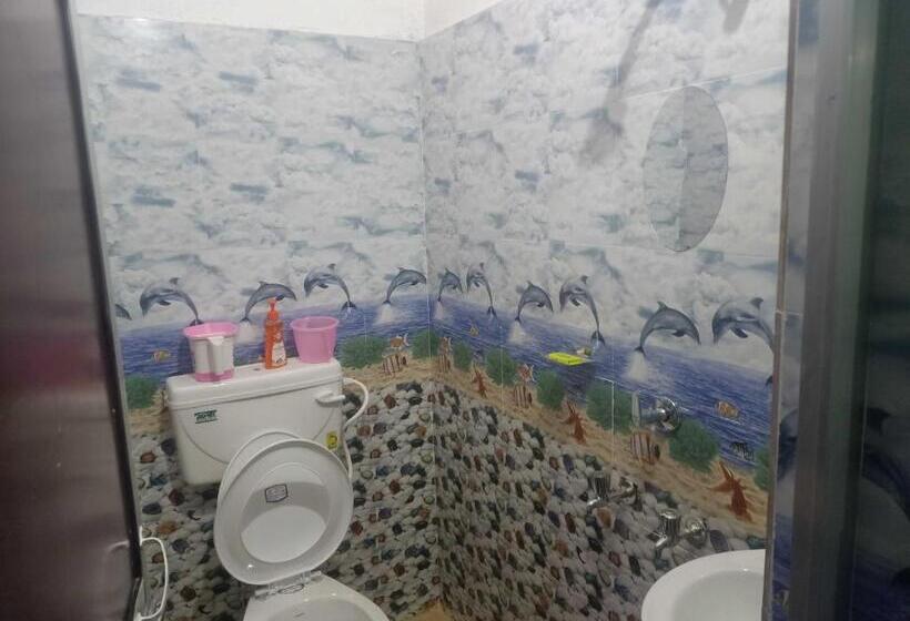 فندق Oyo Sai Inn, A Guest House