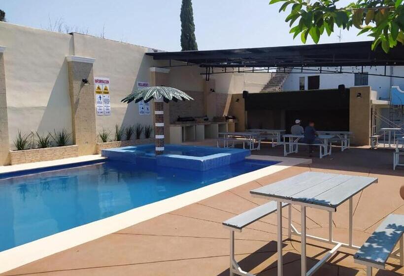 فندق Posada Del Rey