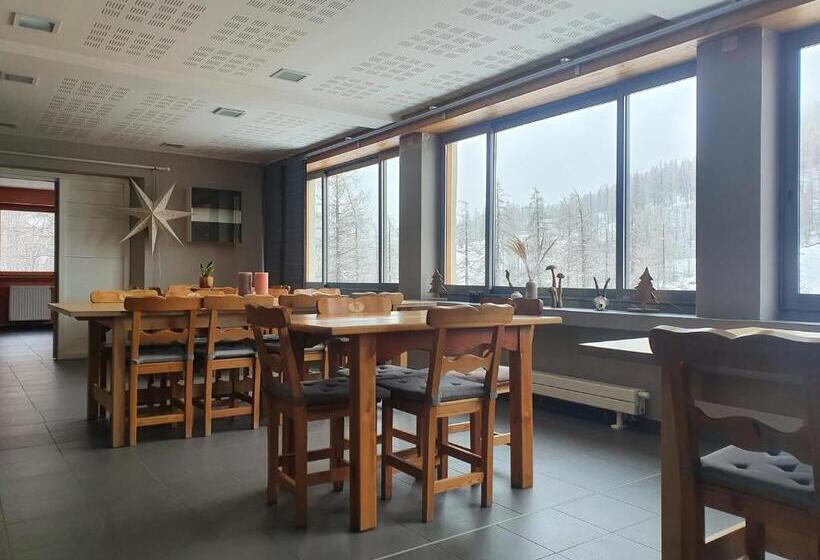 ホテル Refuge Hôtel De Bayasse