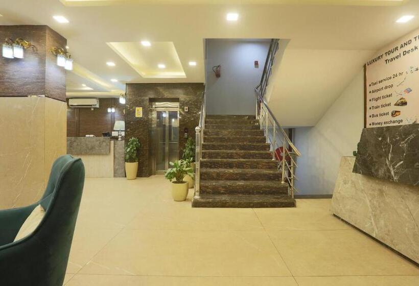 فندق Prithvi Raj Near Delhi Airport