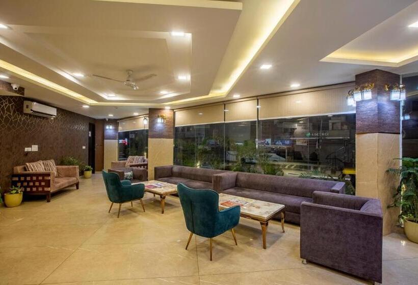 فندق Prithvi Raj Near Delhi Airport