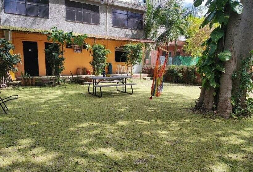 پانسیون Kiin Room