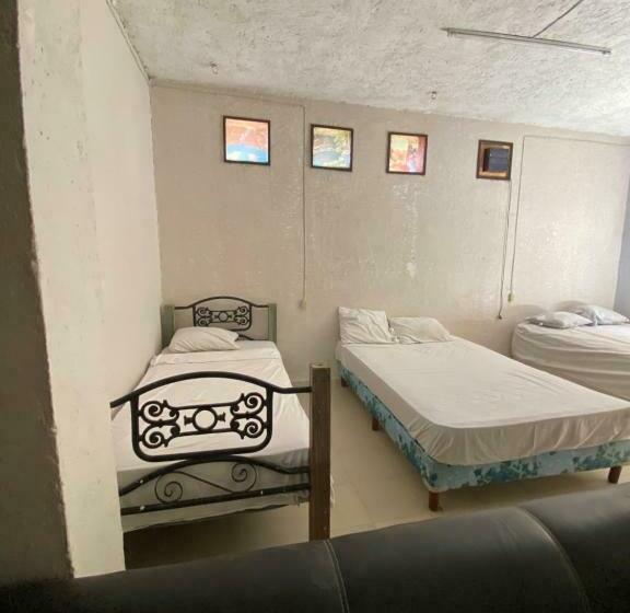 پانسیون Kiin Room