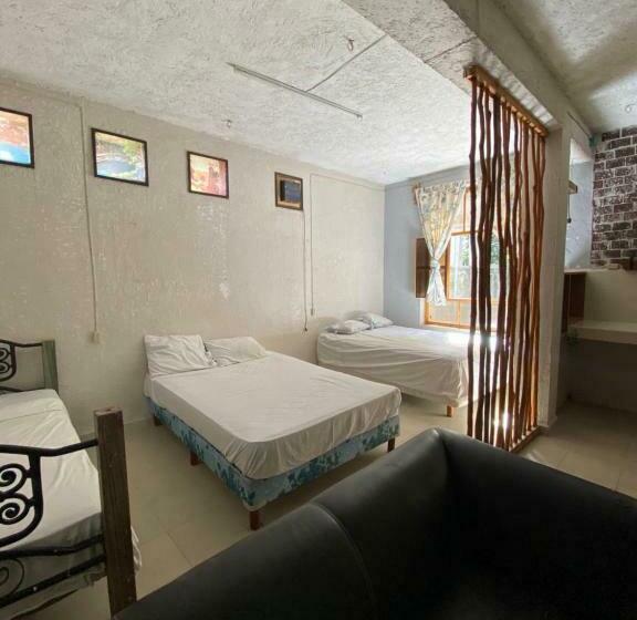 پانسیون Kiin Room