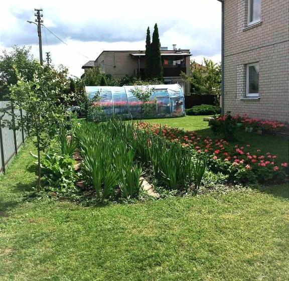 پانسیون Town House