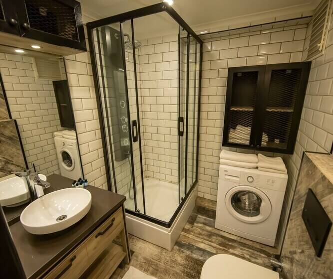 Ava Istanbul City Center