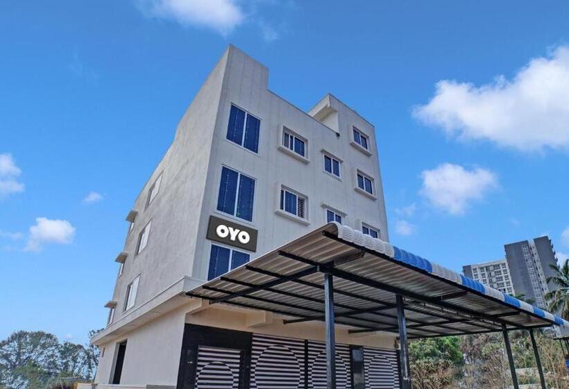 בית מלון כפרי Flagship M & M Hospitality