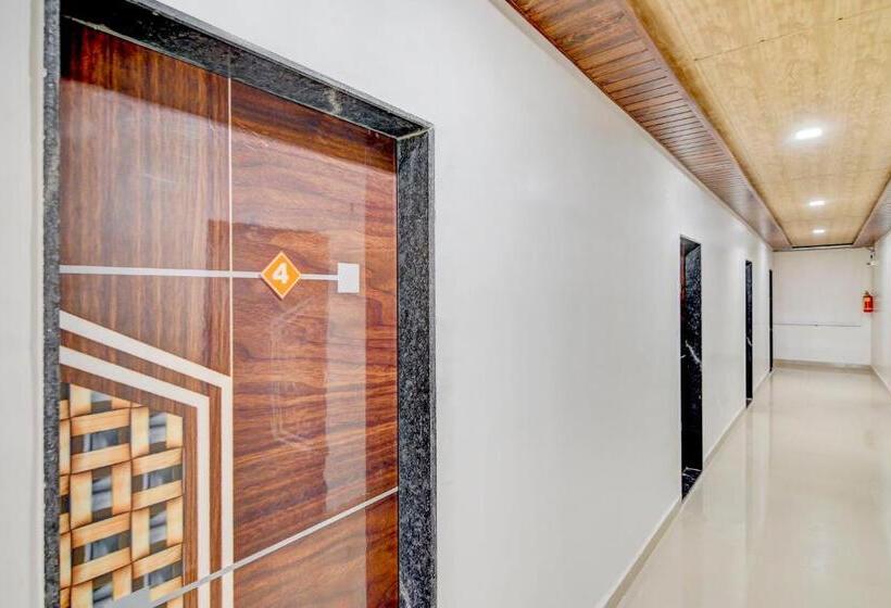 בית מלון כפרי Flagship Milan Lodging And Boarding