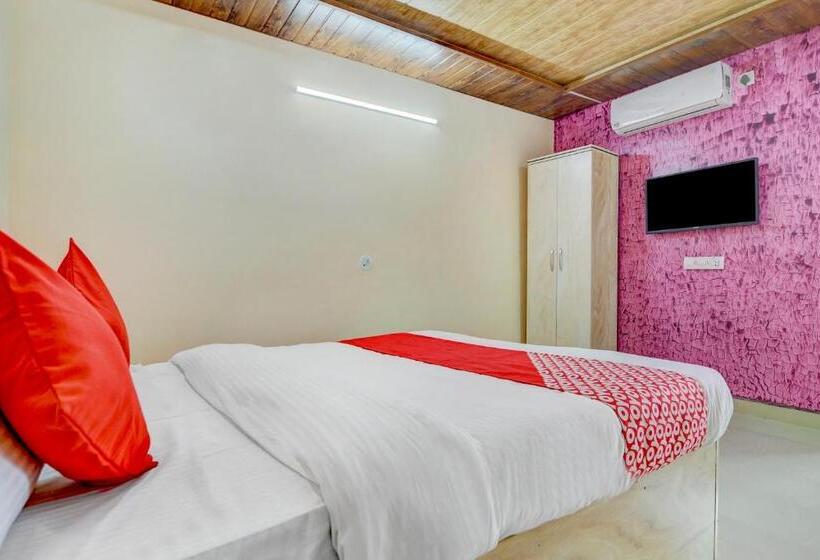 בית מלון כפרי Flagship Milan Lodging And Boarding