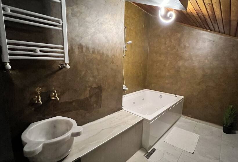 酒店 Golden Time İncek