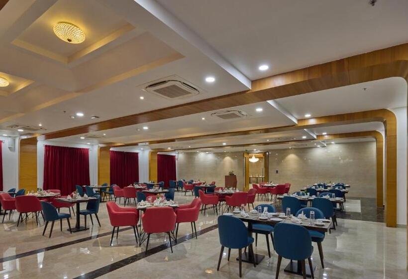 בית מלון כפרי Golden Tulip Tirupati