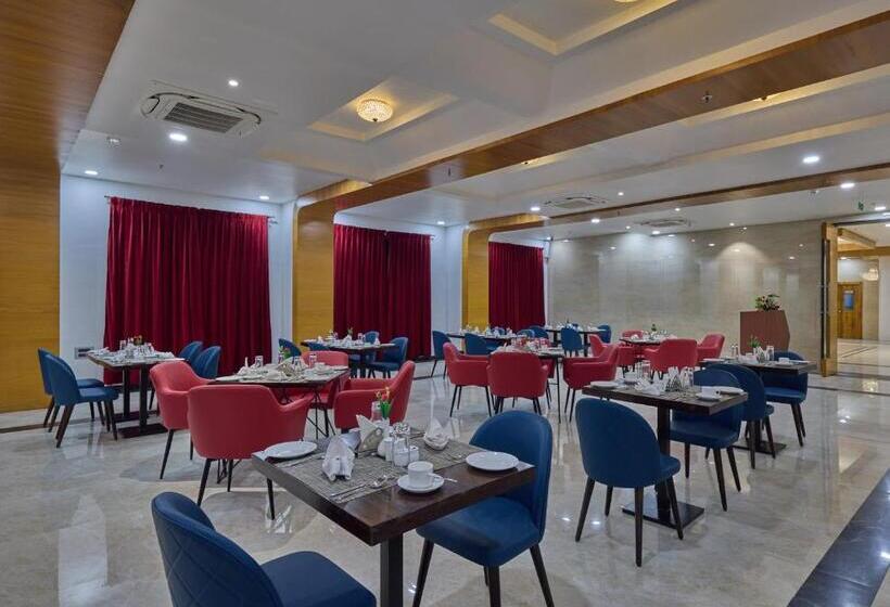 בית מלון כפרי Golden Tulip Tirupati