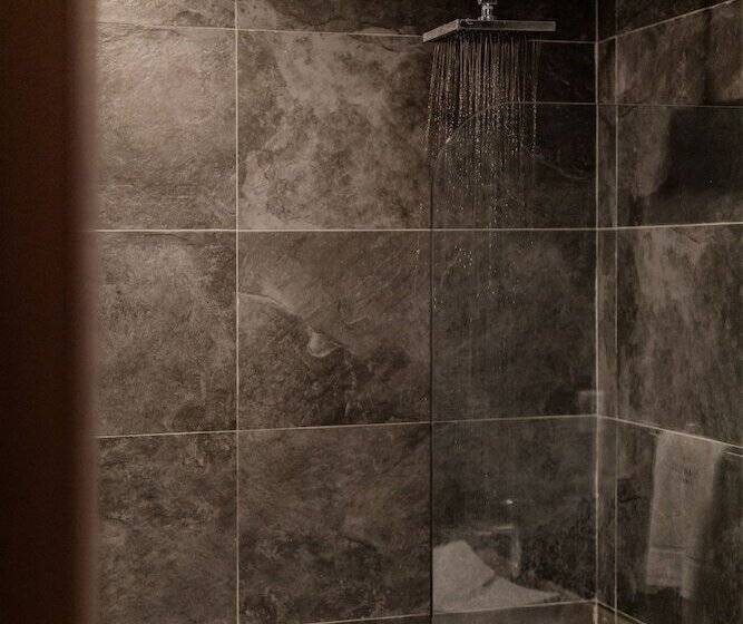 هتل Kavia Premium Paseo Montejo