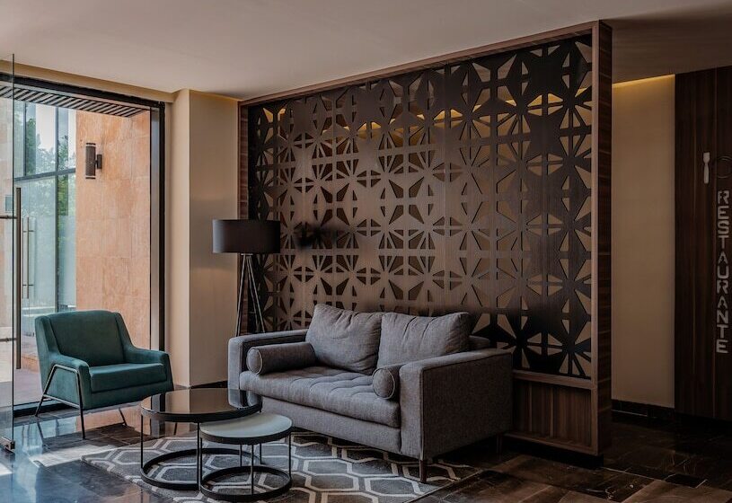 هتل Kavia Premium Paseo Montejo