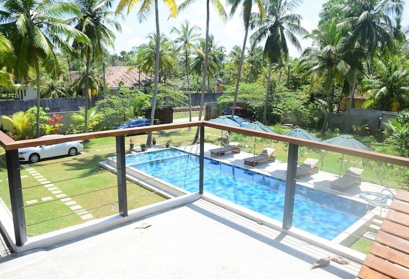 호텔 Mango Tree Villa Bentota