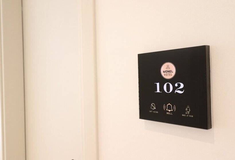 ホテル Monel