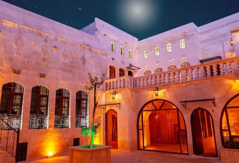 هتل Reji Boutique