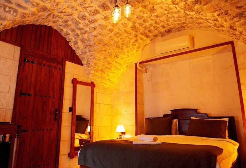 هتل Reji Boutique