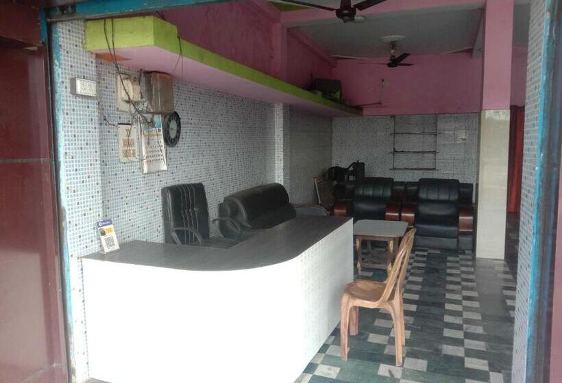 فندق Spot On 809788 Rounak