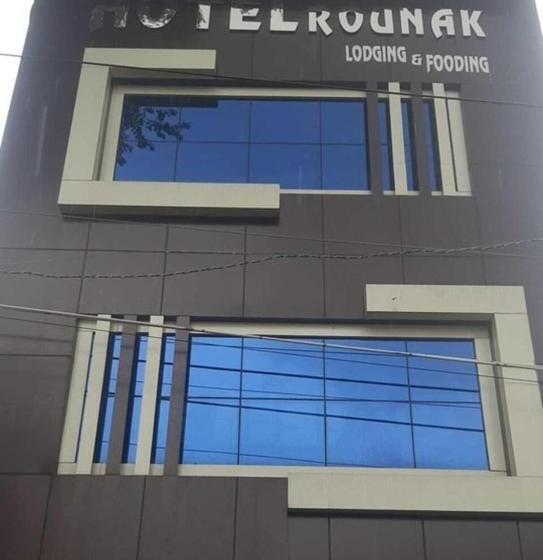 فندق Spot On 809788 Rounak